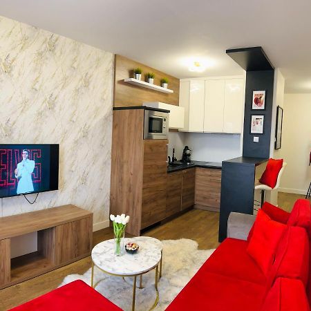 Downtown Apartments Presley Air-Conditioned Жешув Экстерьер фото