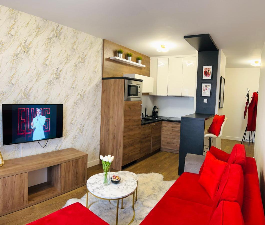 Downtown Apartments Presley Air-Conditioned Жешув Экстерьер фото